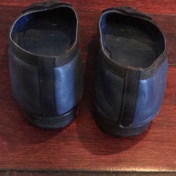 CHANEL Flats - Picture 3 of 7